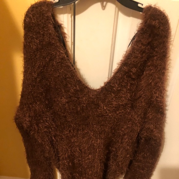 Love Tree Twist Back Sweater - Picture 3 of 3